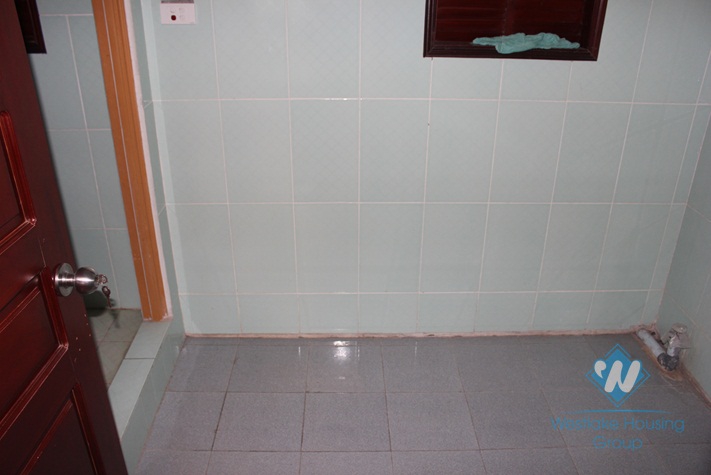 4floor-house with 3bedroom house for rent in Au co St, Tay Ho, Ha Noi